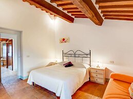 Holiday Home in Radicofani - Siena With Terrace