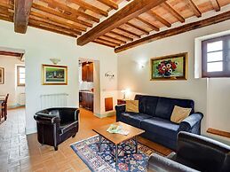 Holiday Home in Radicofani - Siena With Terrace
