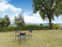 Holiday Home in Radicofani - Siena With Terrace