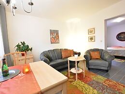Lavish Apartment in Klutz With Beach Nearby