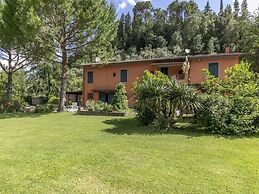 Holiday Home in Montopoli Valdarno With Pool