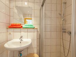 Modern Holiday Home With Shared Swimming Pool in Mittelndorf