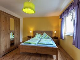 Modern Holiday Home With Shared Swimming Pool in Mittelndorf