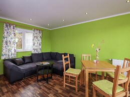 Modern Holiday Home With Shared Swimming Pool in Mittelndorf