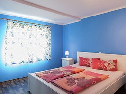 Modern Holiday Home With Shared Swimming Pool in Mittelndorf