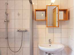 Modern Holiday Home With Shared Swimming Pool in Mittelndorf