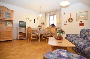 Spacious Apartment With Sauna in Schonsee