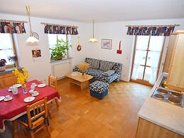 Spacious Apartment With Sauna in Schonsee