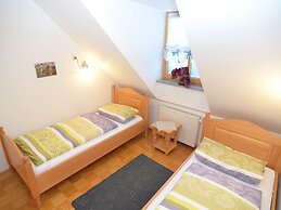 Spacious Apartment With Sauna in Schonsee