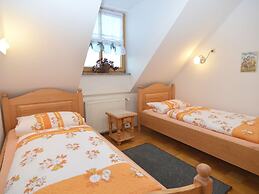 Spacious Apartment With Sauna in Schonsee