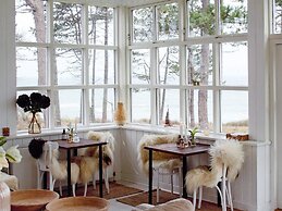 6 Person Holiday Home on a Holiday Park in Gilleleje