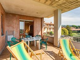 Nice Apartment in Tuoro sul Trasimeno With Pool
