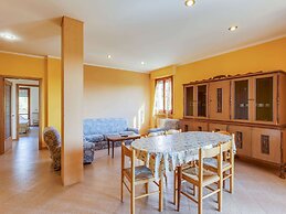 Nice Apartment in Tuoro sul Trasimeno With Pool