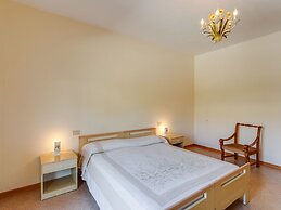 Nice Apartment in Tuoro sul Trasimeno With Pool