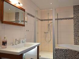 Cosy Apartment in Manderscheid With Balcony