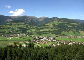 Apartment in Kleinarl Near Ski-area With Balcony & Parking