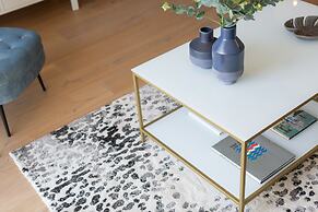 Modern Apartment Close to the Beach and the sea