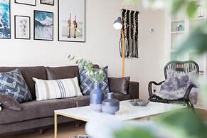 Modern Apartment Close to the Beach and the sea