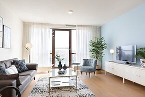 Modern Apartment Close to the Beach and the sea