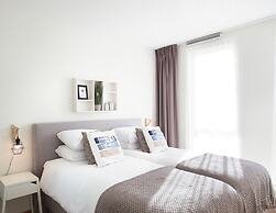 Modern Apartment Close to the Beach and the sea