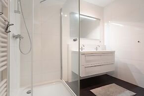 Modern Apartment Close to the Beach and the sea