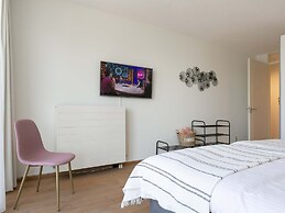 Modern Apartment Close to the Beach and the sea