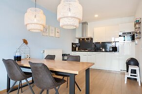 Modern Apartment Close to the Beach and the sea