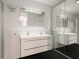 Modern Apartment Close to the Beach and the sea