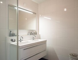 Modern Apartment Close to the Beach and the sea