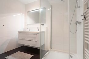 Modern Apartment Close to the Beach and the sea