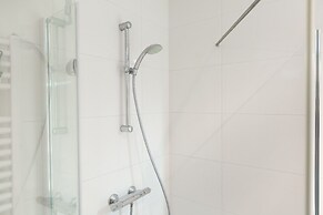 Modern Apartment Close to the Beach and the sea