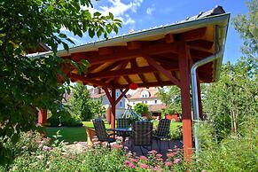 Cozy Apartment in Ruhmannsfelden With Swimming Pool