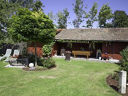 Cozy Apartment in Ruhmannsfelden With Swimming Pool