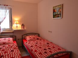 Wonderful Apartment in Elpe With Garden