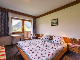 Contemporary Apartment in Maishofen Near Ski Area