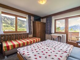 Contemporary Apartment in Maishofen Near Ski Area