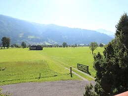 Contemporary Apartment in Maishofen Near Ski Area