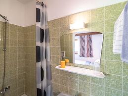 Contemporary Apartment in Maishofen Near Ski Area