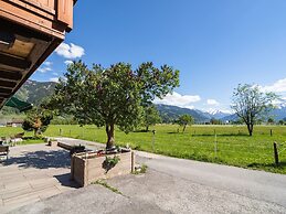 Contemporary Apartment in Maishofen Near Ski Area