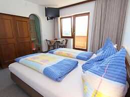 Contemporary Apartment in Maishofen Near Ski Area