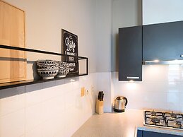 Two Room Apartment Overlooking the Harbor