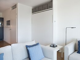 Two Room Apartment Overlooking the Harbor