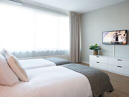 Two Room Apartment Overlooking the Harbor