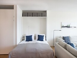 Two Room Apartment Overlooking the Harbor