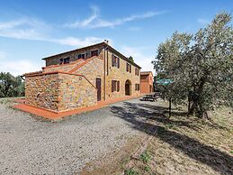 Countryside Holiday Home in Gambassi Terme With Garden