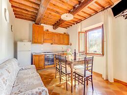 Countryside Holiday Home in Gambassi Terme With Garden