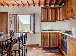 Countryside Holiday Home in Gambassi Terme With Garden