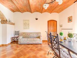 Countryside Holiday Home in Gambassi Terme With Garden