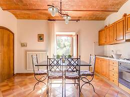 Countryside Holiday Home in Gambassi Terme With Garden