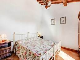 Countryside Holiday Home in Gambassi Terme With Garden